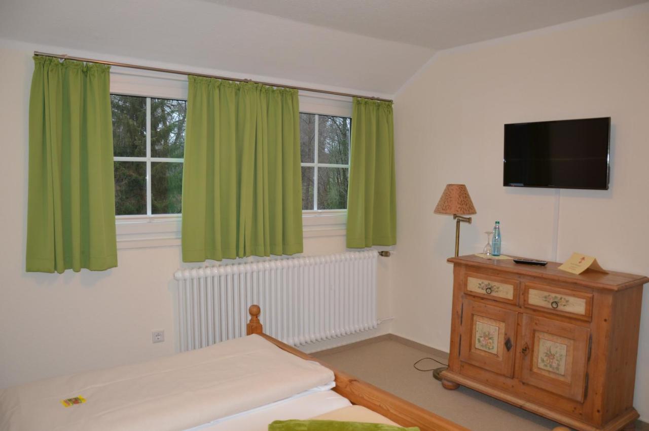 Hotel Holter Schlosskrug Schloß Holte-Stukenbrock Екстериор снимка