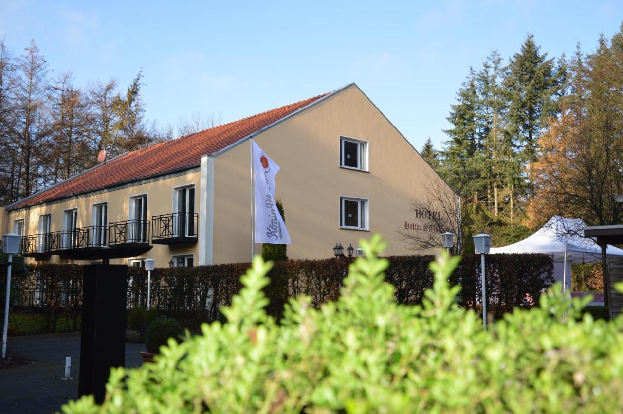 Hotel Holter Schlosskrug Schloß Holte-Stukenbrock Екстериор снимка